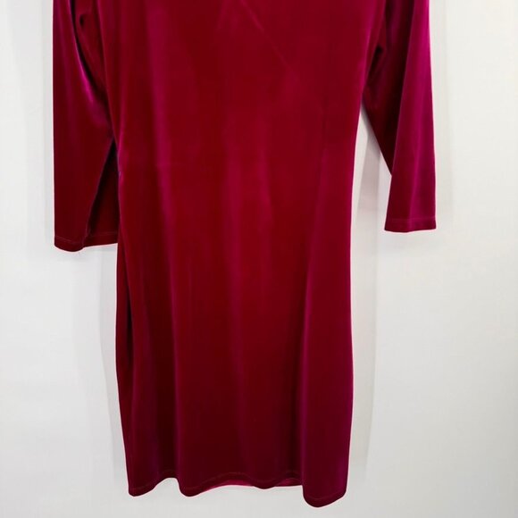 Anne Klein  Classic Wrap Stretch Velvet Dress Rhinestone Chain Buckle raspberry - Picture 14 of 16